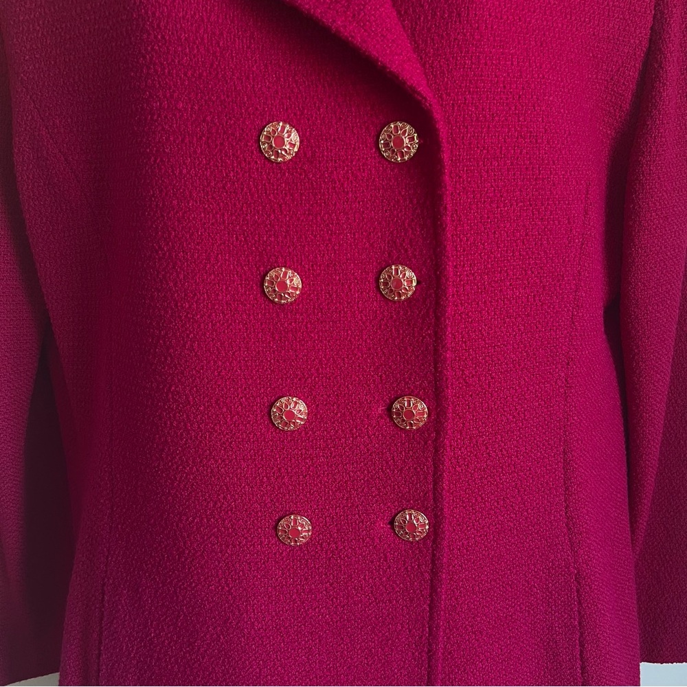 St. John Fuchsia Pantsuit Size 16 - Picture 5 of 10